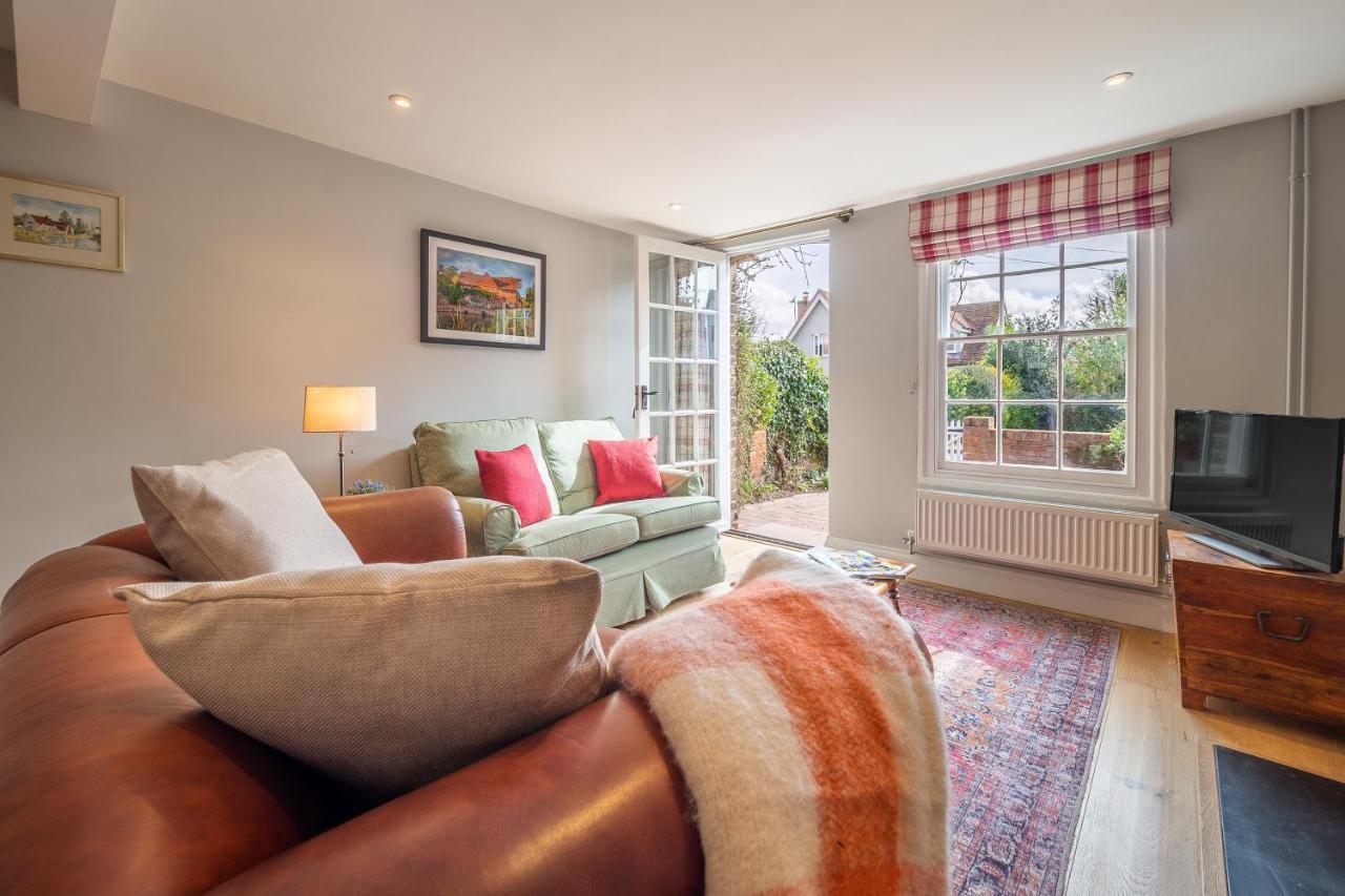 Adorable Cottage With A Log Burner In Heavenly Village - Constable Lodge Nayland Eksteriør billede