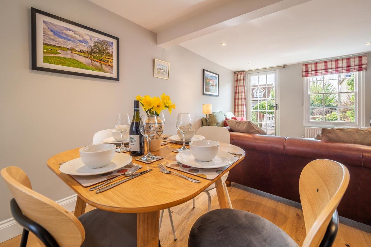 Adorable Cottage With A Log Burner In Heavenly Village - Constable Lodge Nayland Eksteriør billede
