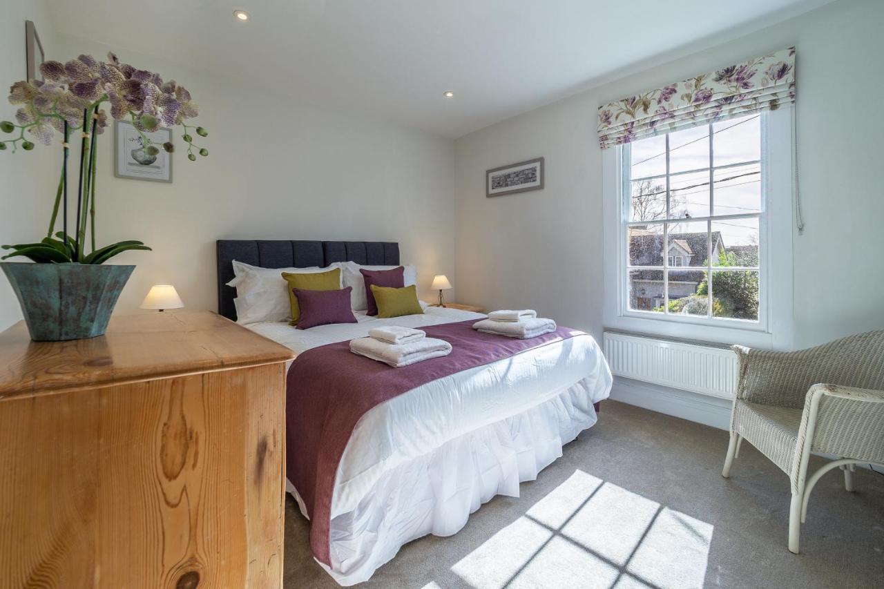 Adorable Cottage With A Log Burner In Heavenly Village - Constable Lodge Nayland Eksteriør billede