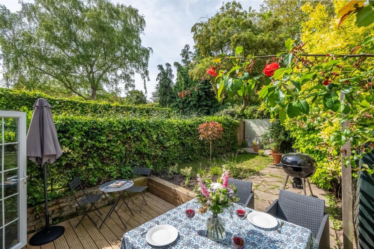 Adorable Cottage With A Log Burner In Heavenly Village - Constable Lodge Nayland Eksteriør billede